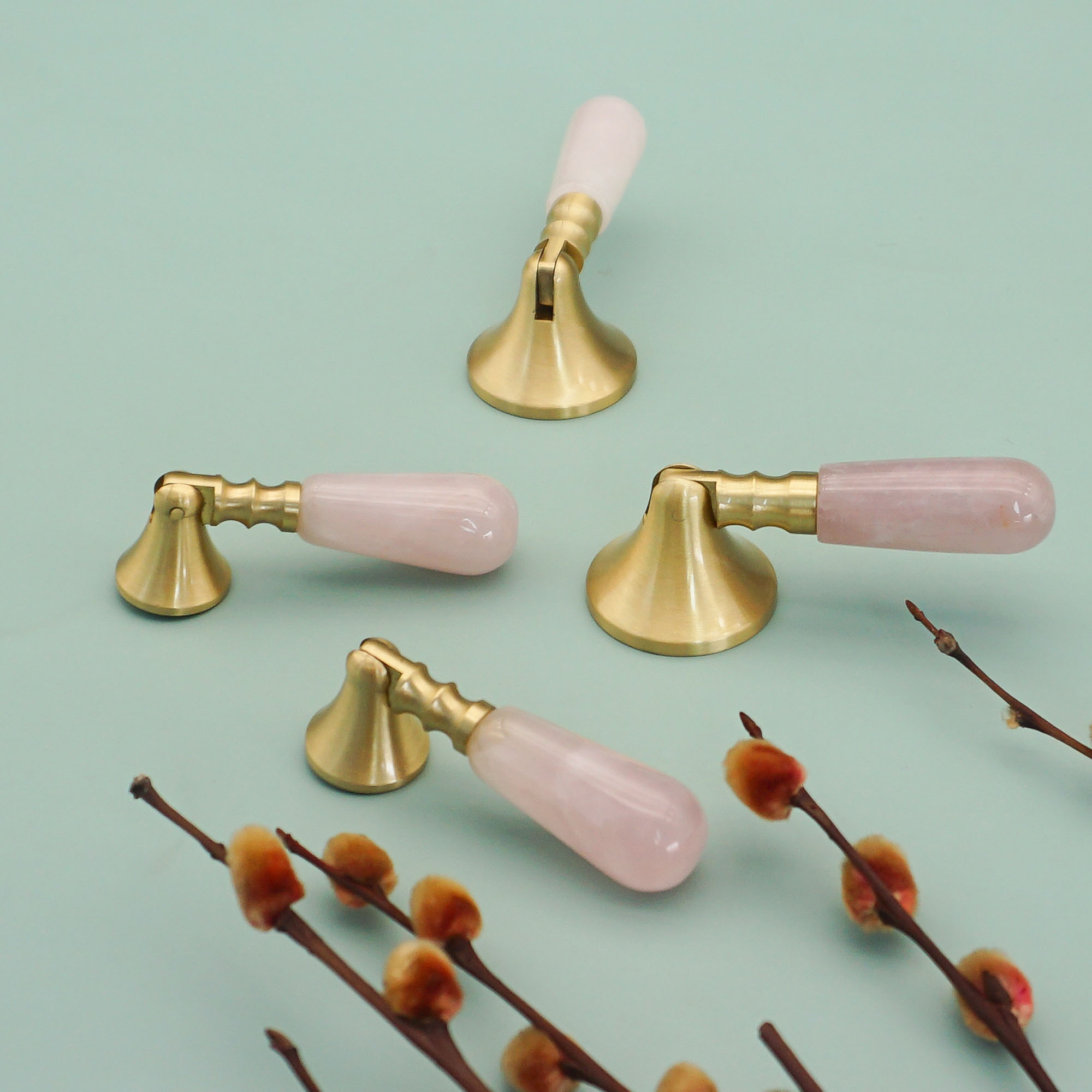 Furniture Hardware Drop Pulls - 핑크 크리스탈 + 황동 도어 손잡이