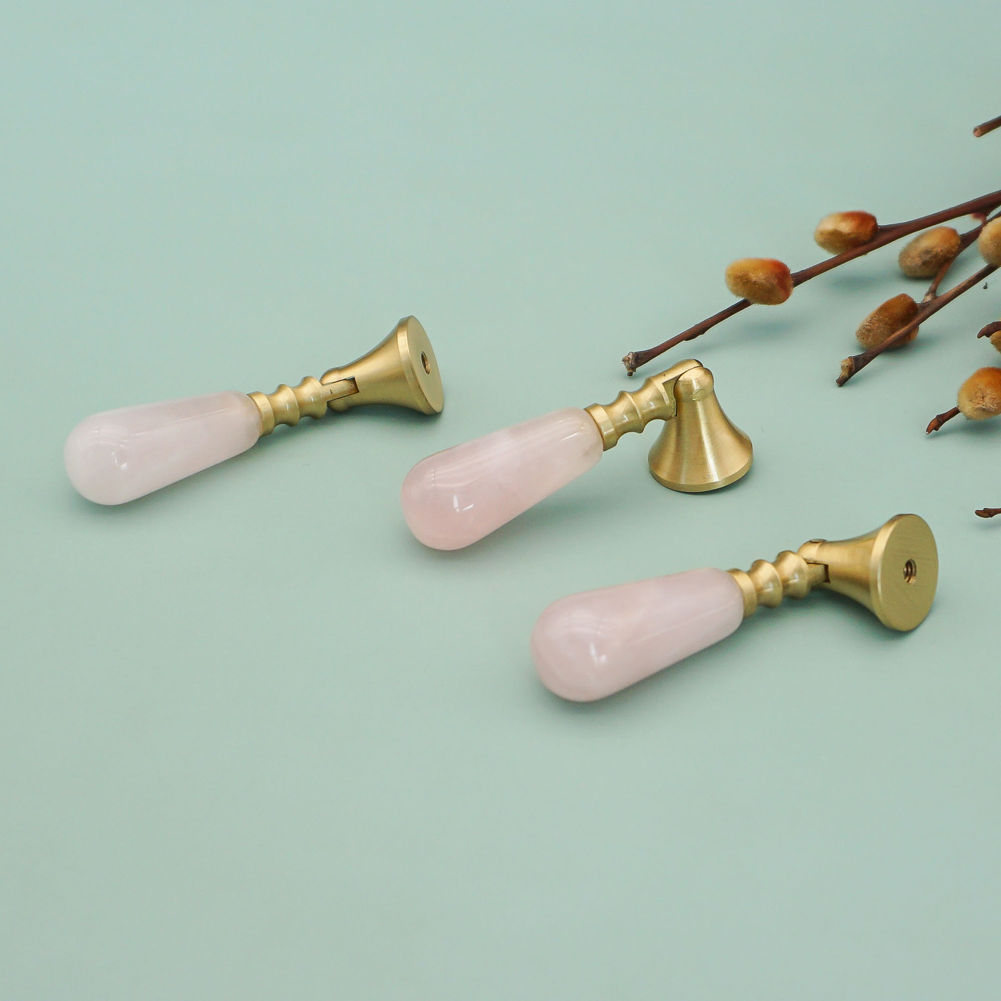 핑크 크리스탈 + 황동 도어 손잡이 및 핸들 주방 캐비 - Furniture Hardware Drop Pulls 리뷰 및 가격